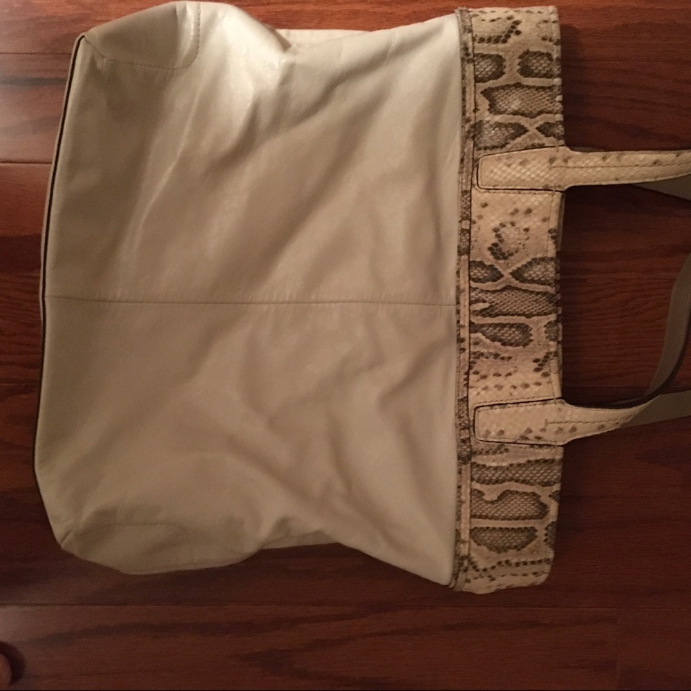 Coach Handbag 100% Authentic